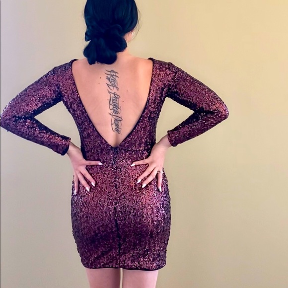 XS red sparkle, backless mini dress - Picture 1 of 4